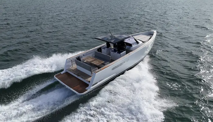 Jorge's 2019 Fjord 40 Open running off Key Biscayne